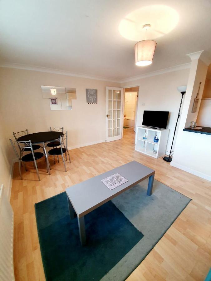 Chelmsford Town Centre Apartments With Car Parking Dış mekan fotoğraf