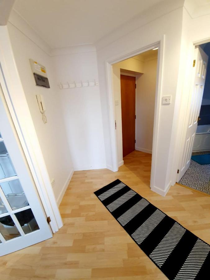 Chelmsford Town Centre Apartments With Car Parking Dış mekan fotoğraf