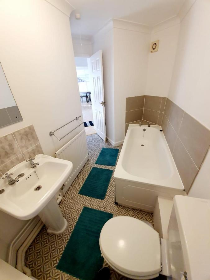 Chelmsford Town Centre Apartments With Car Parking Dış mekan fotoğraf
